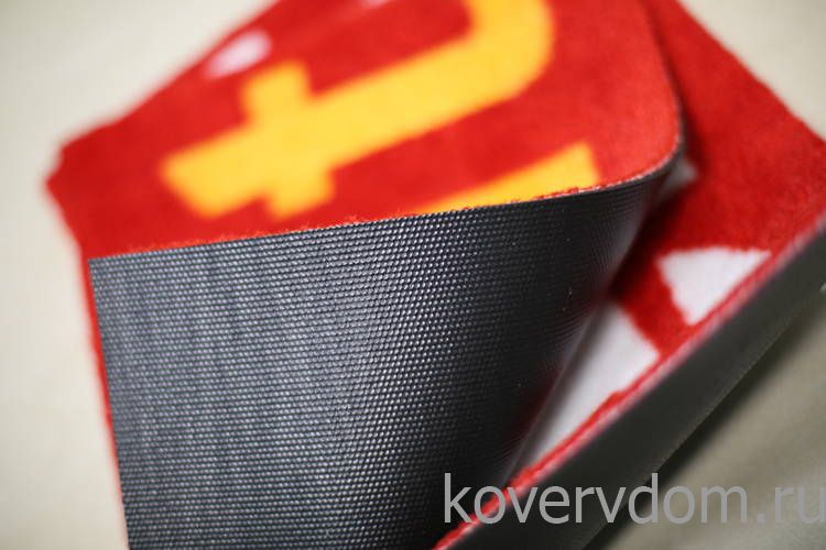 Ковер на резиновой основе с логотипом для примерочной магазина Elit Ковер на резиновой основе с логотипом для примерочной магазина Elit