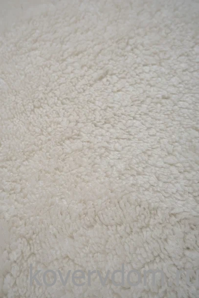 Ковер из искусственного меха Chic 1000A CREAM_1005 Ковер из искусственного меха Chic 1000A CREAM_1005