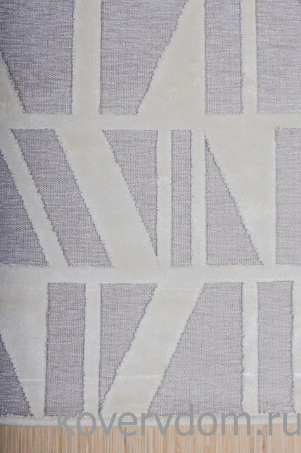 Рельефный ковер из вискозы GENOVA R 38537 6969 91 Рельефный ковер из вискозы GENOVA R 38537 6969 91