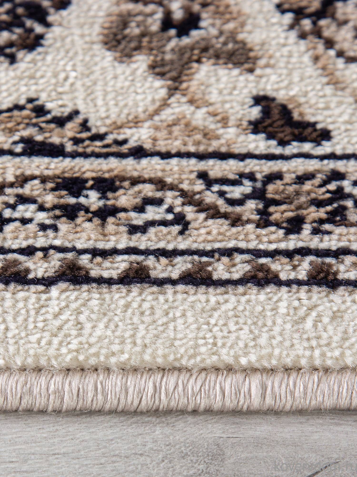 Ковровая Дорожка VALENCIA DELUXE D251 CREAM-BROWN Ковровая Дорожка VALENCIA DELUXE D251 CREAM-BROWN